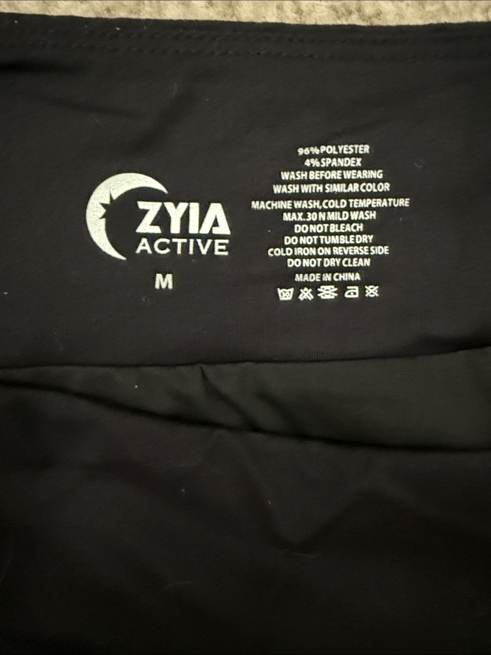 Zyia Black Camo 5 star Performance Shorts - Picture 3 of 4